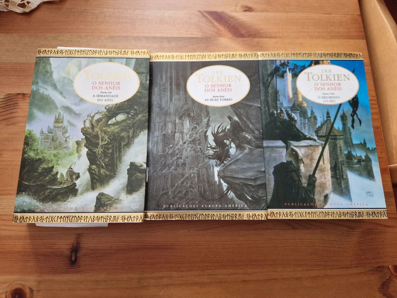 Senhor dos Anéis - Trilogia Livros - Irmandade Duas Torres Regresso do Rei